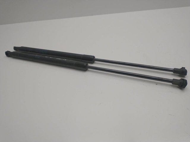 8P3827552B Амортизатор багажника купить Запорожье
