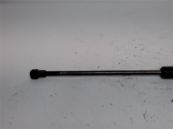 8P3827552B Амортизатор багажника купить Ровно