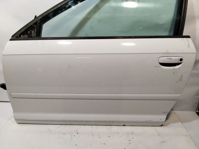 Porta dianteira esquerda Audi A3 8P1