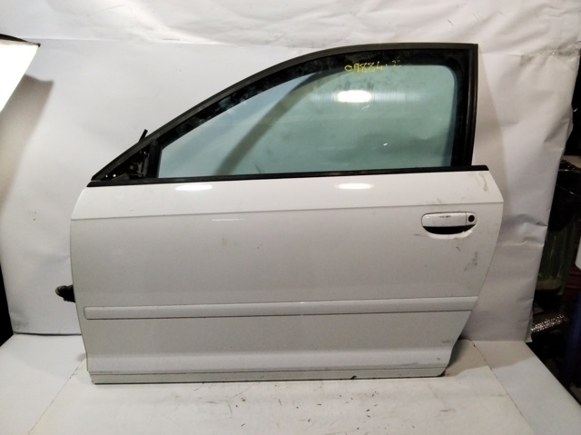 Porta dianteira esquerda Audi A3 8P1