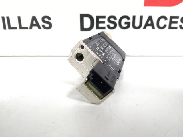 VAG 8P4035225C в наличии Житомир