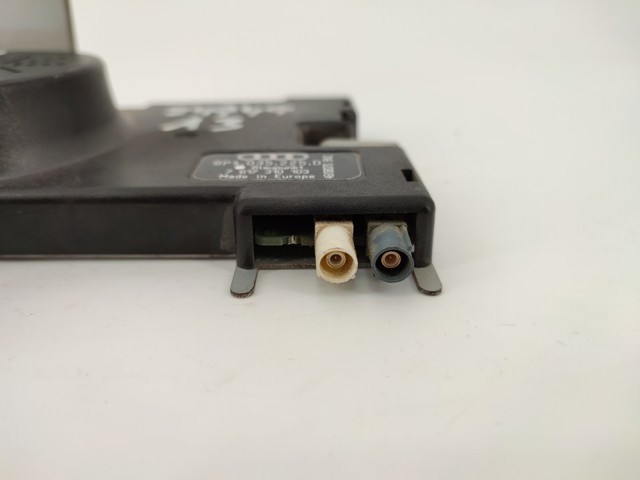 8P4035225D Усилитель сигнала антенны купить Днепр