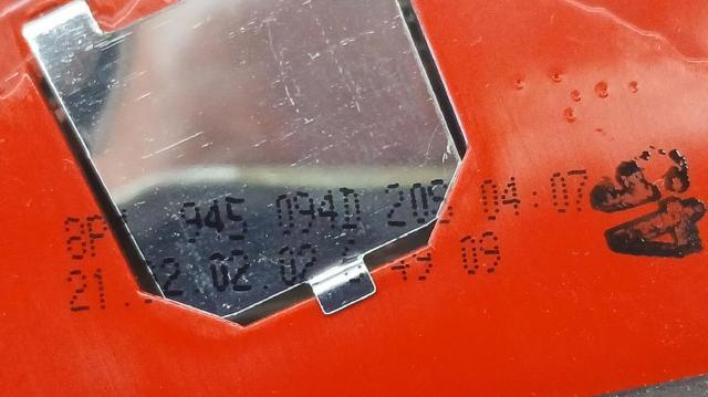 8P4945094D VAG Фонарь задний правый внутренний купить в Одесса