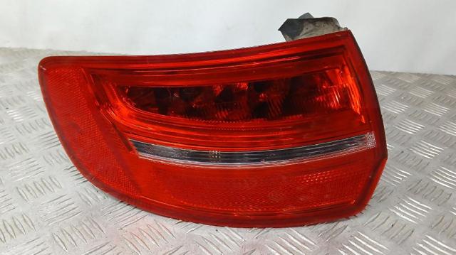VAG 8P4945095E Фонарь задний левый внешний в наличии Каменское