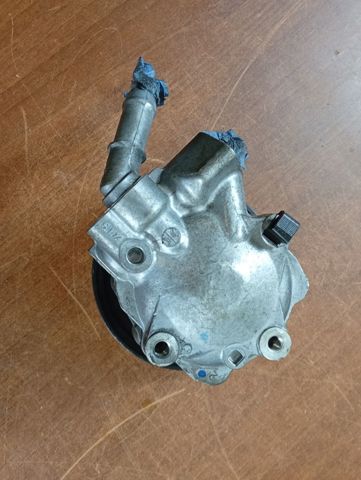 VAG 8R0145155N Насос ГУР в наличии Хмельницкий