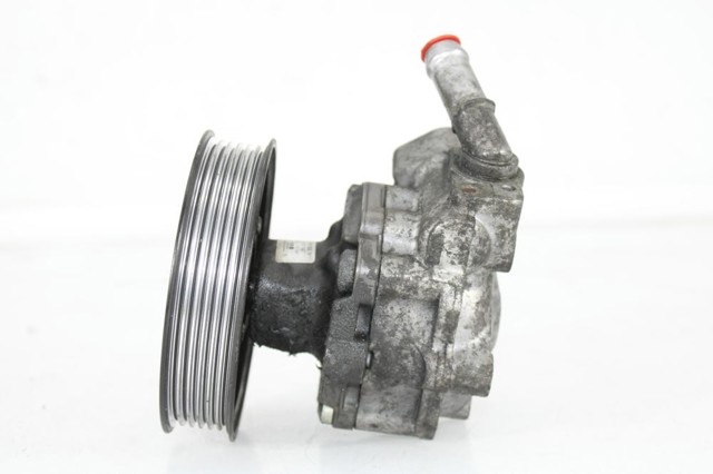 VAG 8R0145155N Насос ГУР в наличии Винница