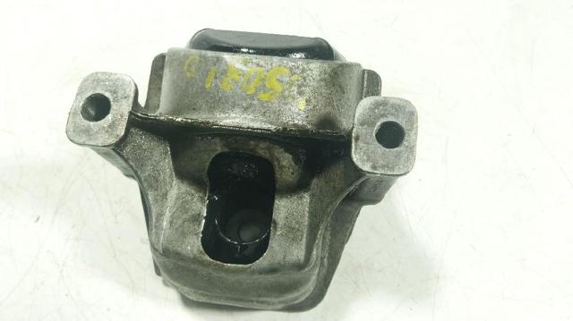 8R0199381AN VAG Правая подушка двигателя купить в Тернополь