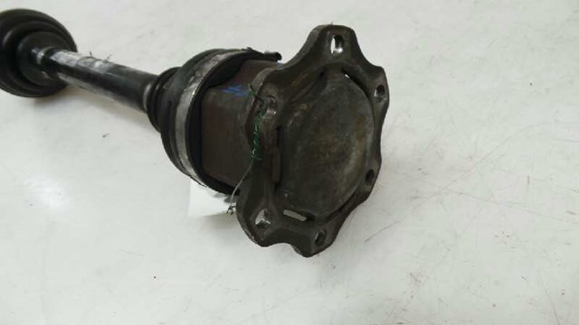 8R0407271B VAG Полуось передняя купить в Ирпень
