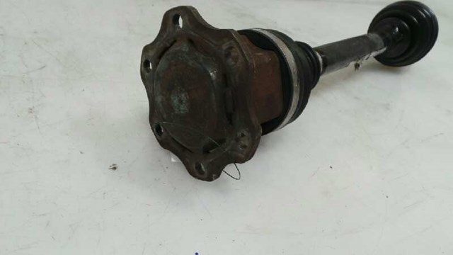 8R0407271B VAG Полуось (привод) передняя купить в Черновцы