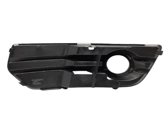 8R0807682A01C VAG Заглушка (решетка) противотуманных фар бампера переднего правая купить в Винница