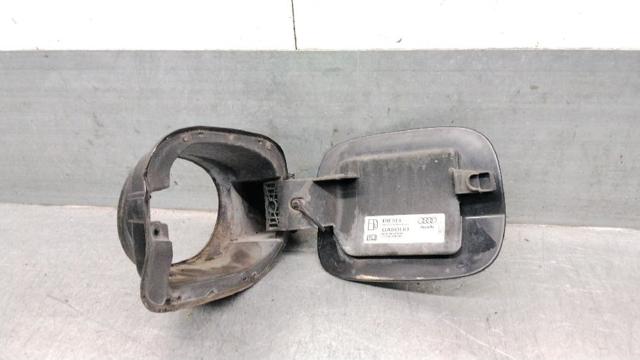 VAG 8R0809907A Корпус заливной горловины топливного бака в наличии Полтава