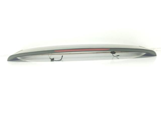 Spoiler de porta-malas (de 3ª/5ª porta traseira) 8R0827933A VAG/Audi