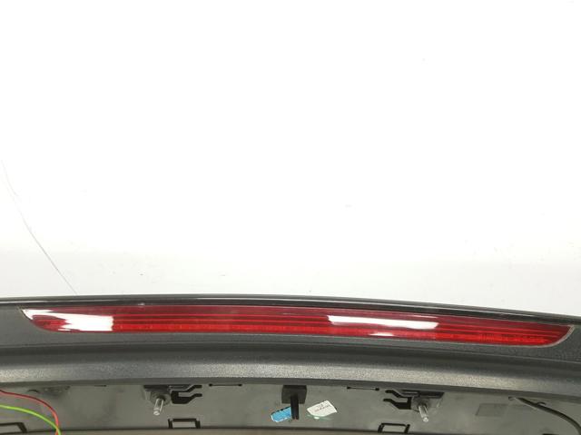 Spoiler de porta-malas (de 3ª/5ª porta traseira) 8R0827933C VAG