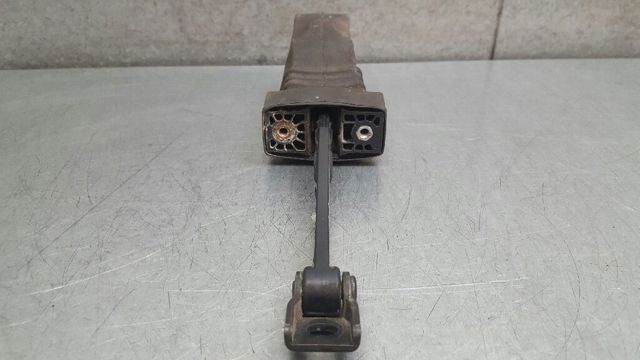 8R0839249C VAG Ограничитель открывания двери задний купить в Хмельницкий