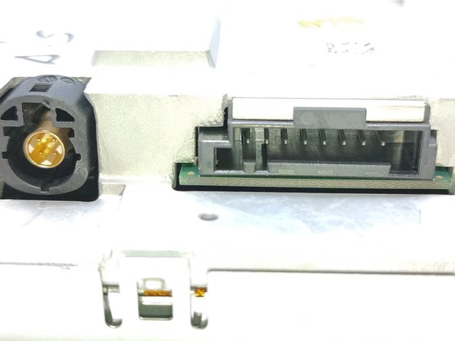VAG 8R0919604 Дисплей многофункциональный в наличии Ужгород