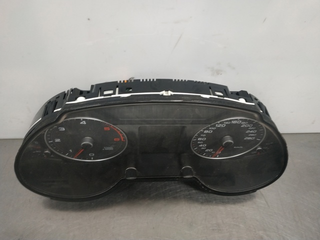 8R0920932 VAG Приборная доска (щиток приборов) купить в Чернигов