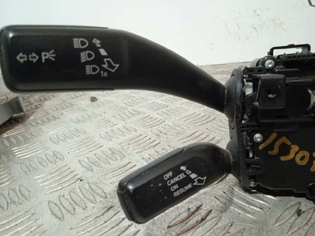 8R0953502D Подрулевой переключатель купить Харьков