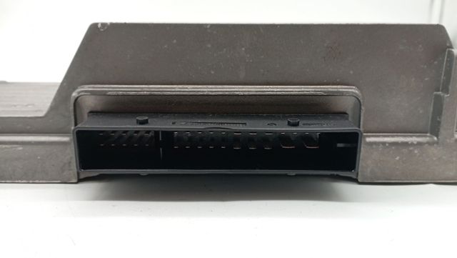 8R1035223A Усилитель звука аудиосистемы купить Ровно