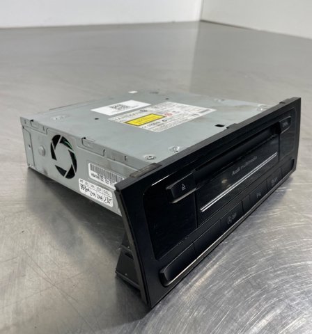 VAG 8R1035652D в наличии Ужгород