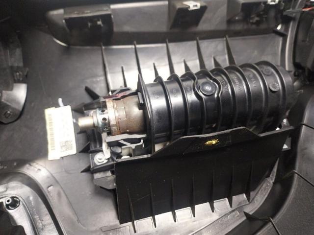 VAG 8R1857003G24A Торпедо в наличии Киев