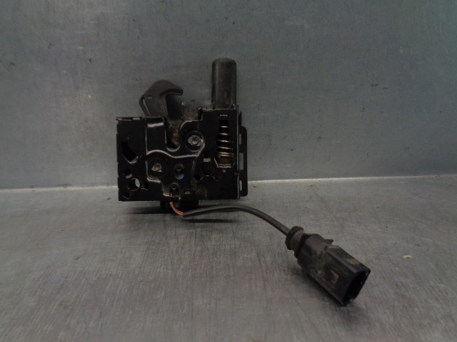 8S0823509B VAG/Audi