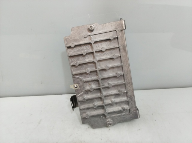 VAG 8T0035462 Усилитель звука аудиосистемы в наличии Николаев