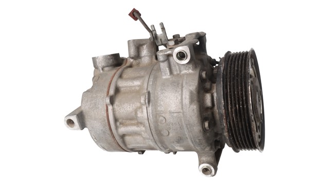 VAG 8T0260805S Компрессор кондиционера в наличии Львов