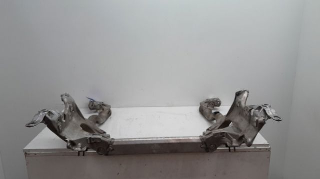 Viga de suspensão dianteira (plataforma veicular) Audi A5 8T3