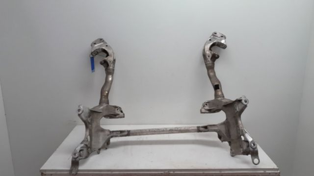 Viga de suspensão dianteira (plataforma veicular) Audi A5 8T3