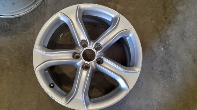 VAG 8T0601025BQ Диски колесные литые (легкосплавные, титановые) в наличии Харьков