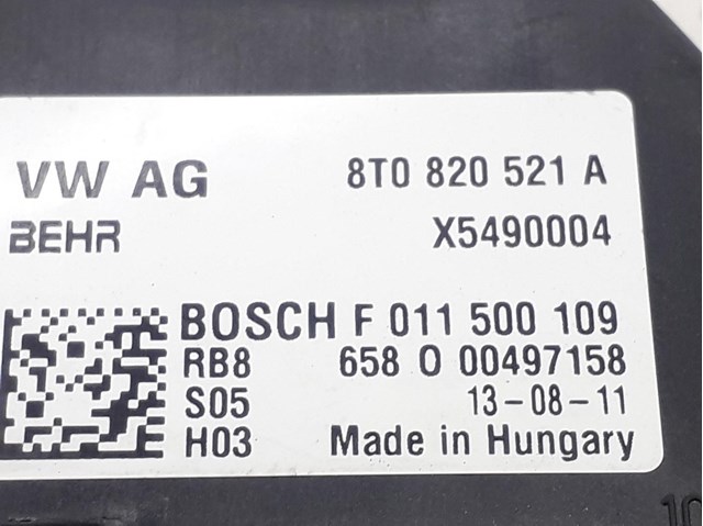 Elemento de aquecimento para Audi A4 ber. (B8) Base / 11.07 - 12.15 CJC 8T0820521A