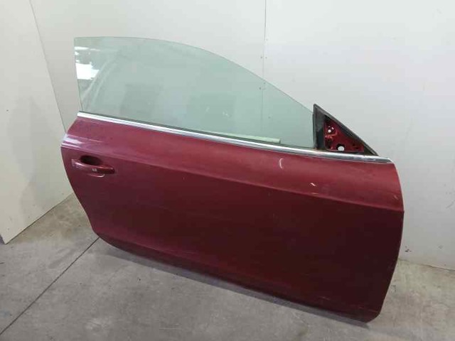 VAG 8T0831052C Дверь передняя правая в наличии Черкассы