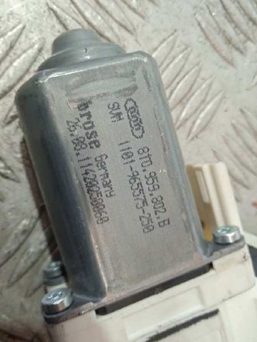 VAG 8T0837462C Механизм стеклоподъемника двери передней правой в наличии Ирпень