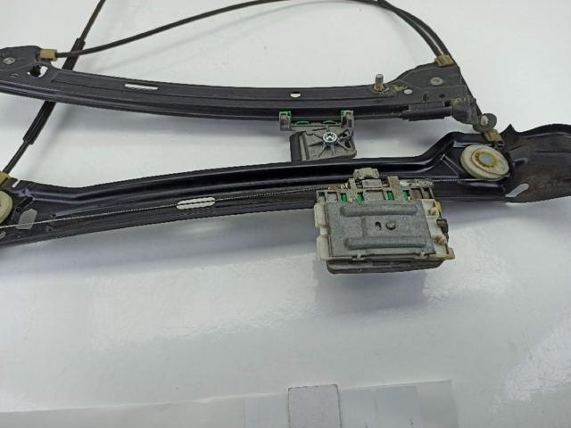 VAG 8T0837462C Механизм стеклоподъемника двери передней правой в наличии Украина