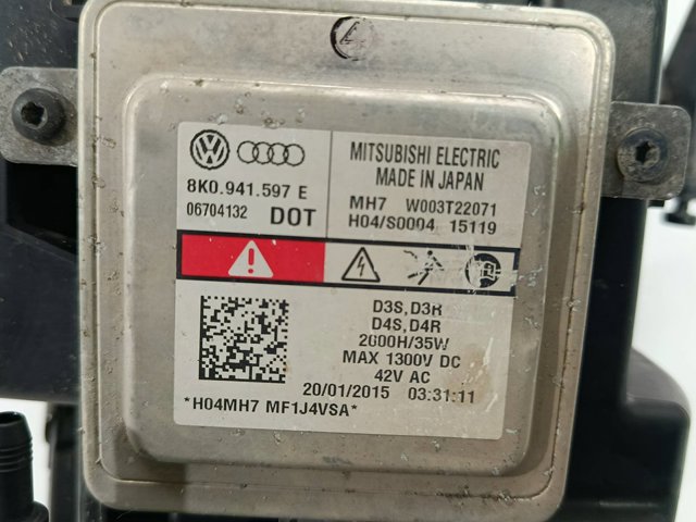 VAG 8T0941043C Левая фара в наличии Сумы