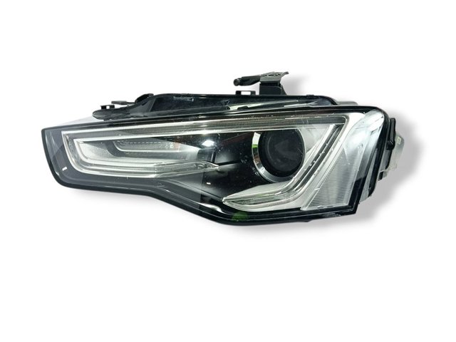 VAG 8T0941043C Фара левая в наличии Полтава