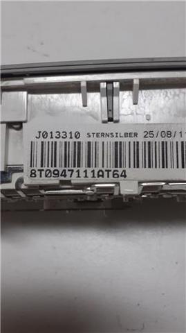 VAG 8T0947111AT64 Плафон освещения салона (кабины) задний в наличии Ужгород