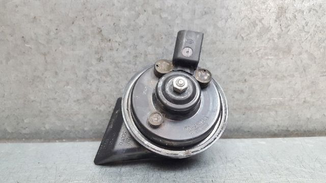 8T0951223A VAG купить в Львов