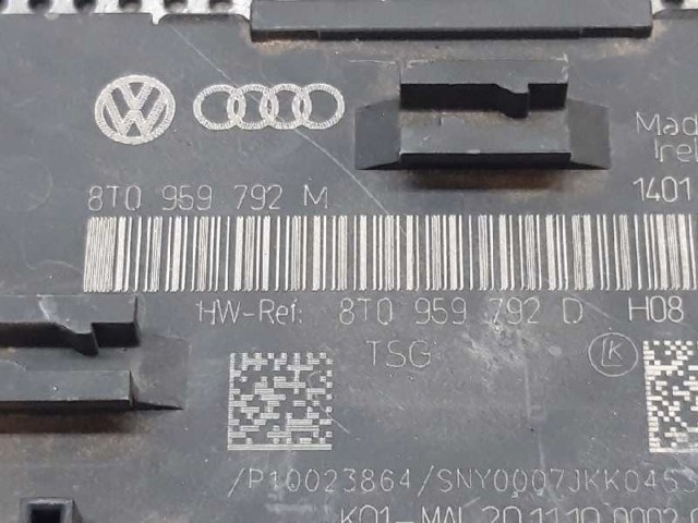 8T0959792M Блок комфорта передней двери купить Киев