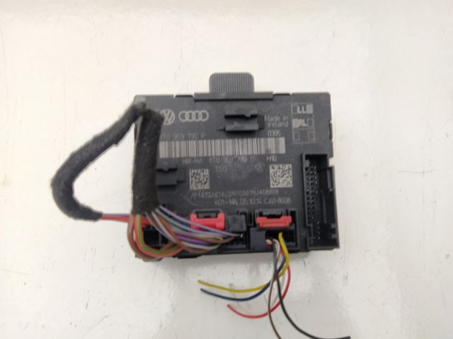 8T0959792P Блок комфорта передней двери купить Каменское