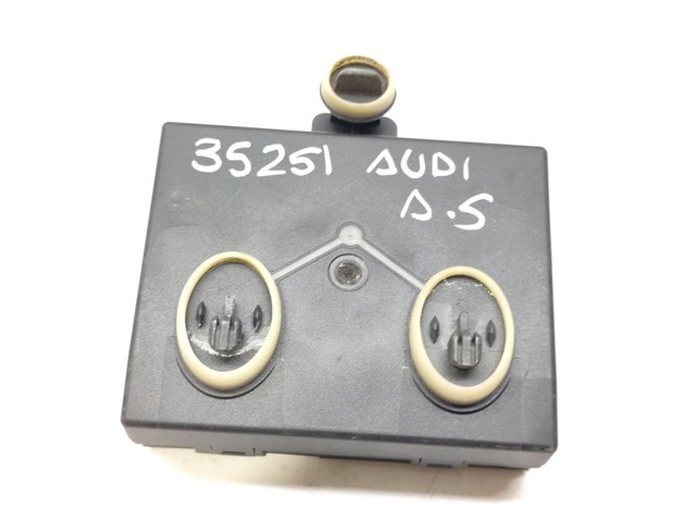 8T0959792P VAG Блок комфорта передней двери купить в Ровно
