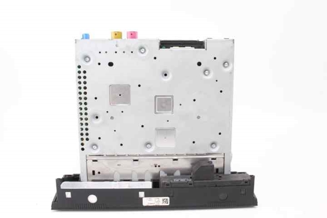 VAG 8T1035652F в наличии Ужгород