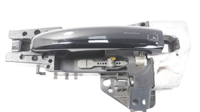 VAG 8T1837885A Держатель наружной ручки двери передней левой в наличии Одесса