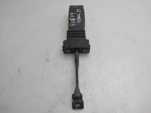 8T8839249C VAG Ограничитель задней двери купить в Каменское