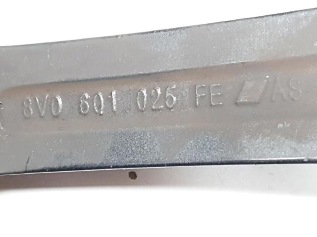 VAG 8V0601025FE Диски колесные литые (легкосплавные, титановые) в наличии Чернигов