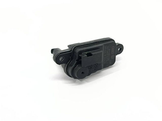 VAG 8V0862159 Мотор-привод открытия лючка бака в наличии Житомир