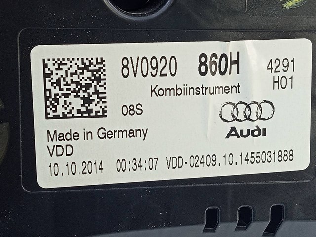 Painel de instrumentos (quadro de instrumentos) 8V0920860H VAG/Audi