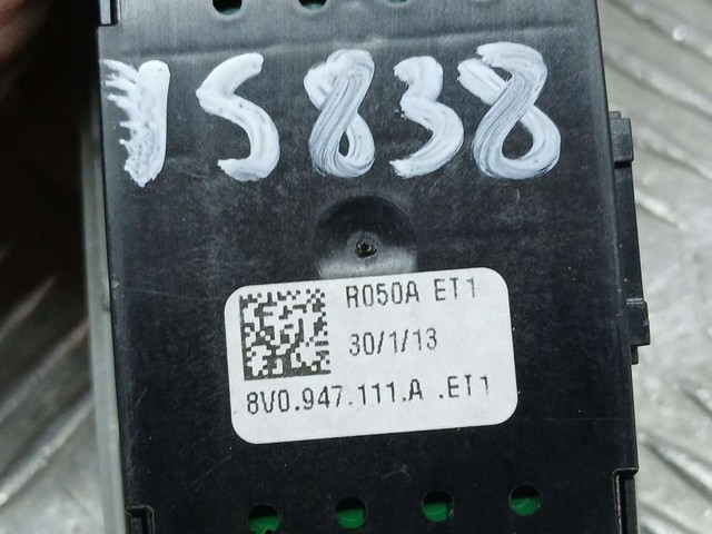 8V0947111A VAG купить в Черновцы
