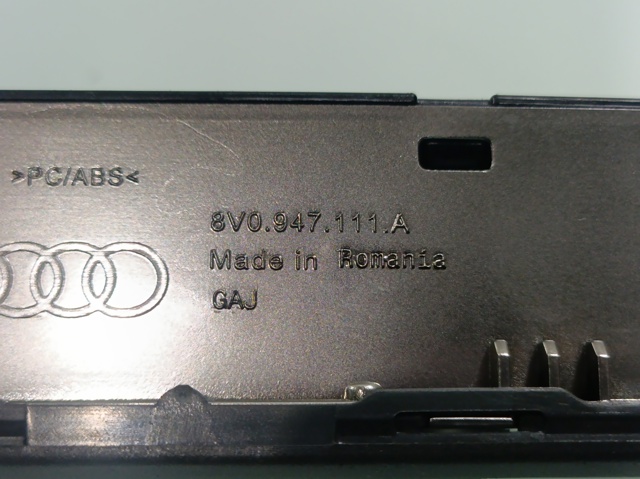 VAG 8V0947111B в наличии Винница