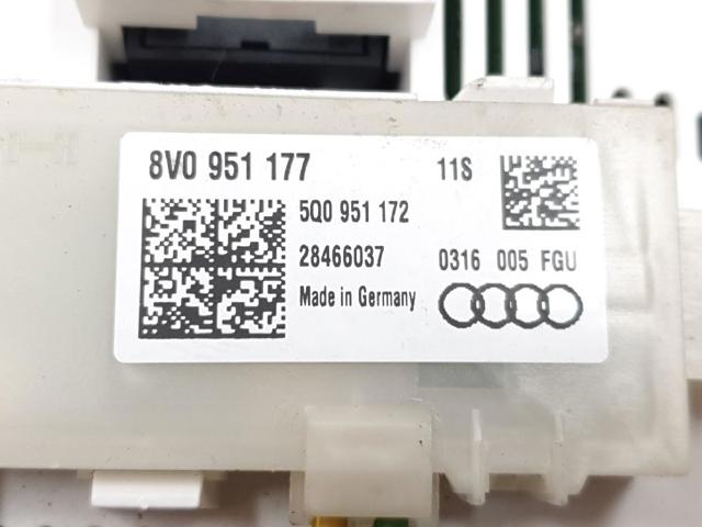8V0951177 VAG купить в Сумы